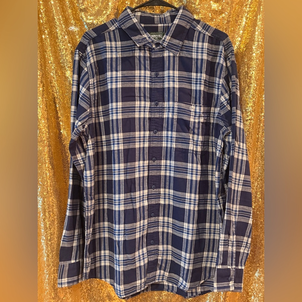NWT American Eagle Plaid Button Down Shirt Large TALL